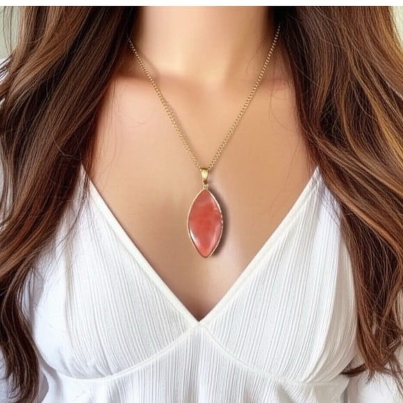 Cherry Quartz Crystal Gemstone Gold Pendant Necklace Positive Energy Attraction - Picture 1 of 5